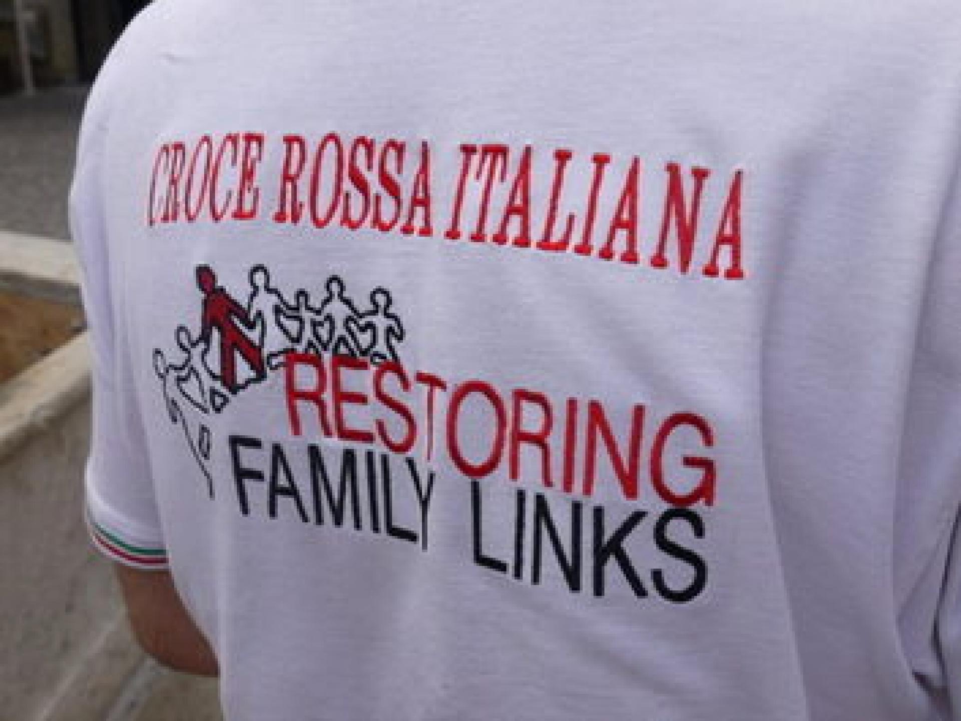 Migranti: naufragi, attivo servizio informazioni della Croce Rossa per le famiglie