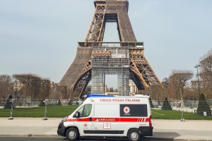 2000 chilometri da Parigi a Milano per un trasporto sanitario internazionale
